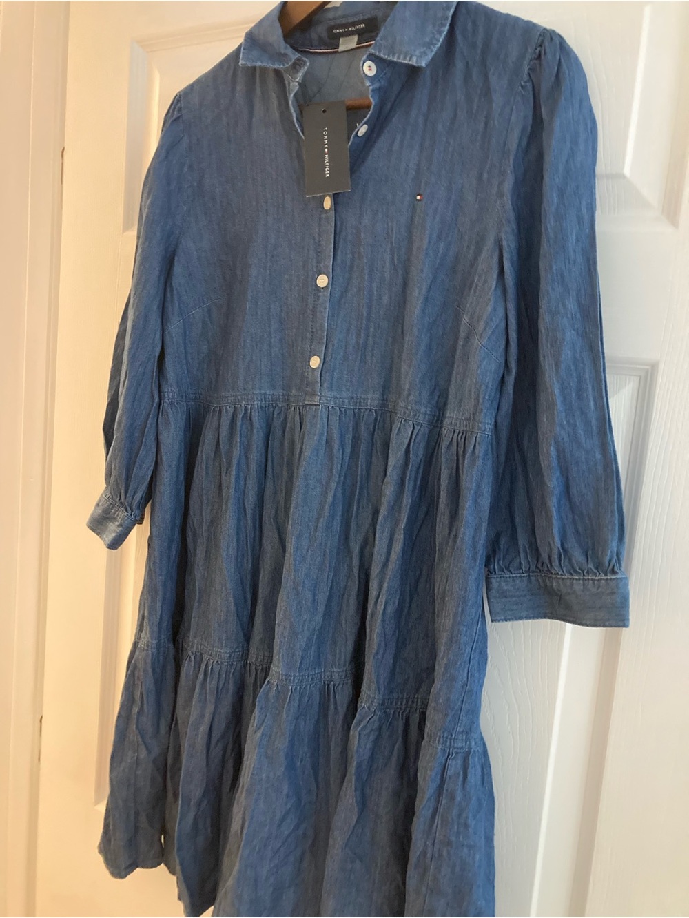 Tommy Hilfiger NWT size 6 long sleeve denim dress